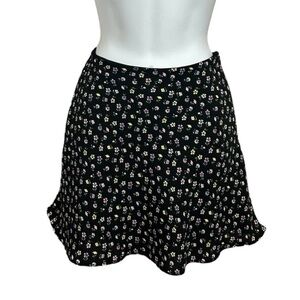 NWT Divided H&M Black Floral Print Short Skirt Size 6 Lined NEW!